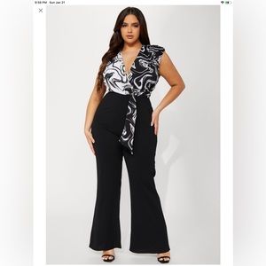Jumpsuit, Black /White.  NWOT